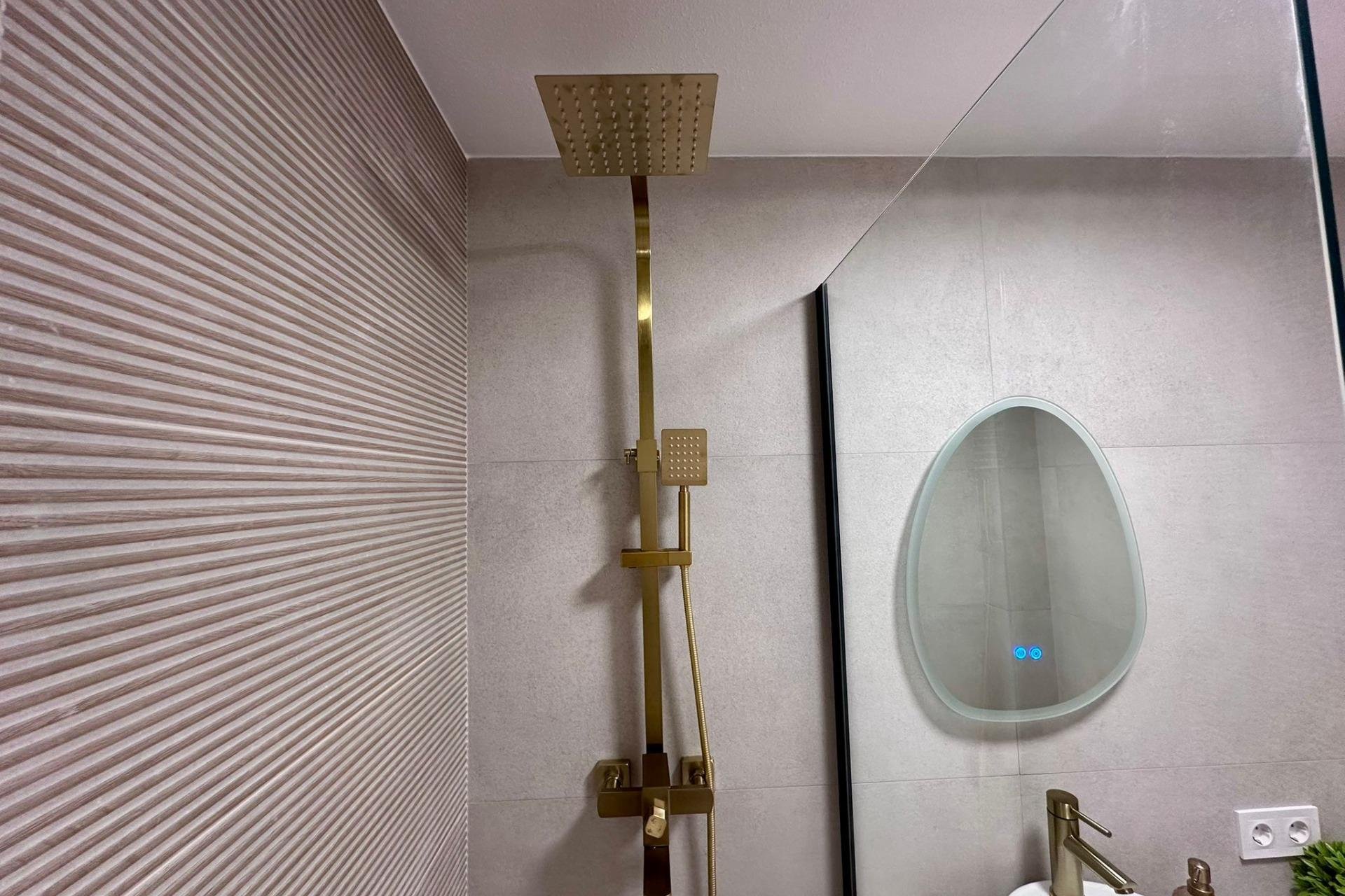 Revente - Apartment -
Torrevieja - Habaneras