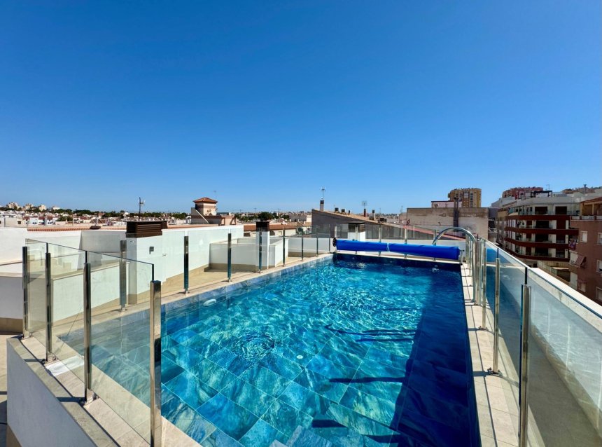 Revente - Apartment -
Torrevieja - Habaneras