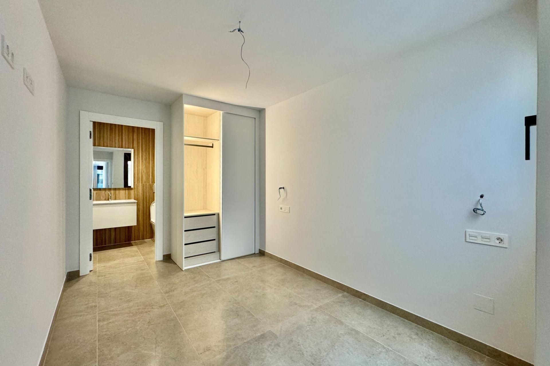 Revente - Apartment -
Torrevieja - Habaneras