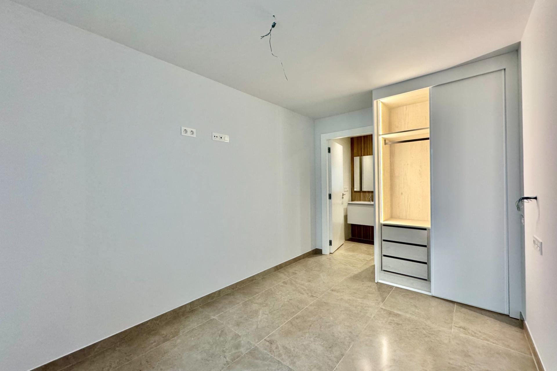 Revente - Apartment -
Torrevieja - Habaneras
