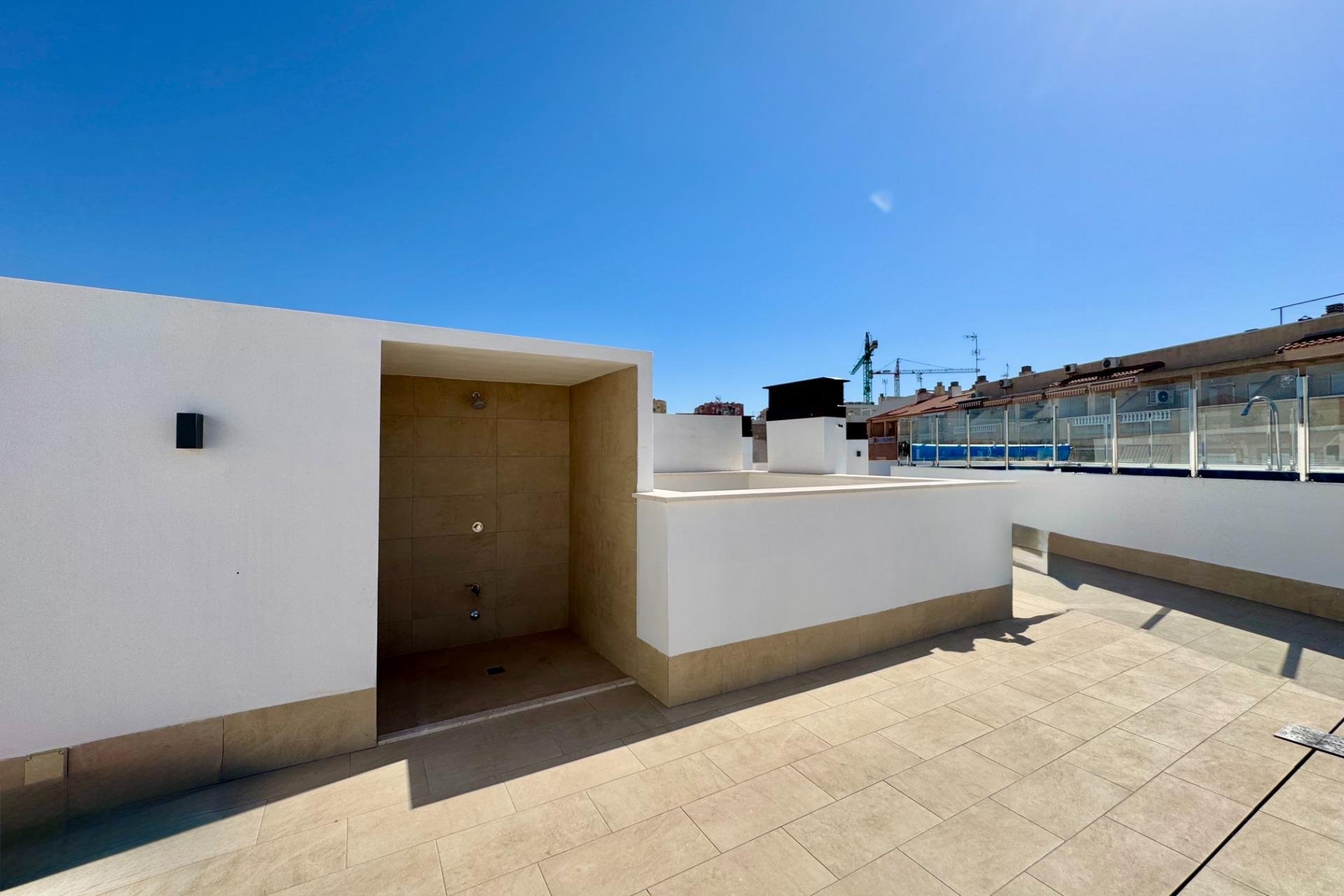 Revente - Apartment -
Torrevieja - Habaneras