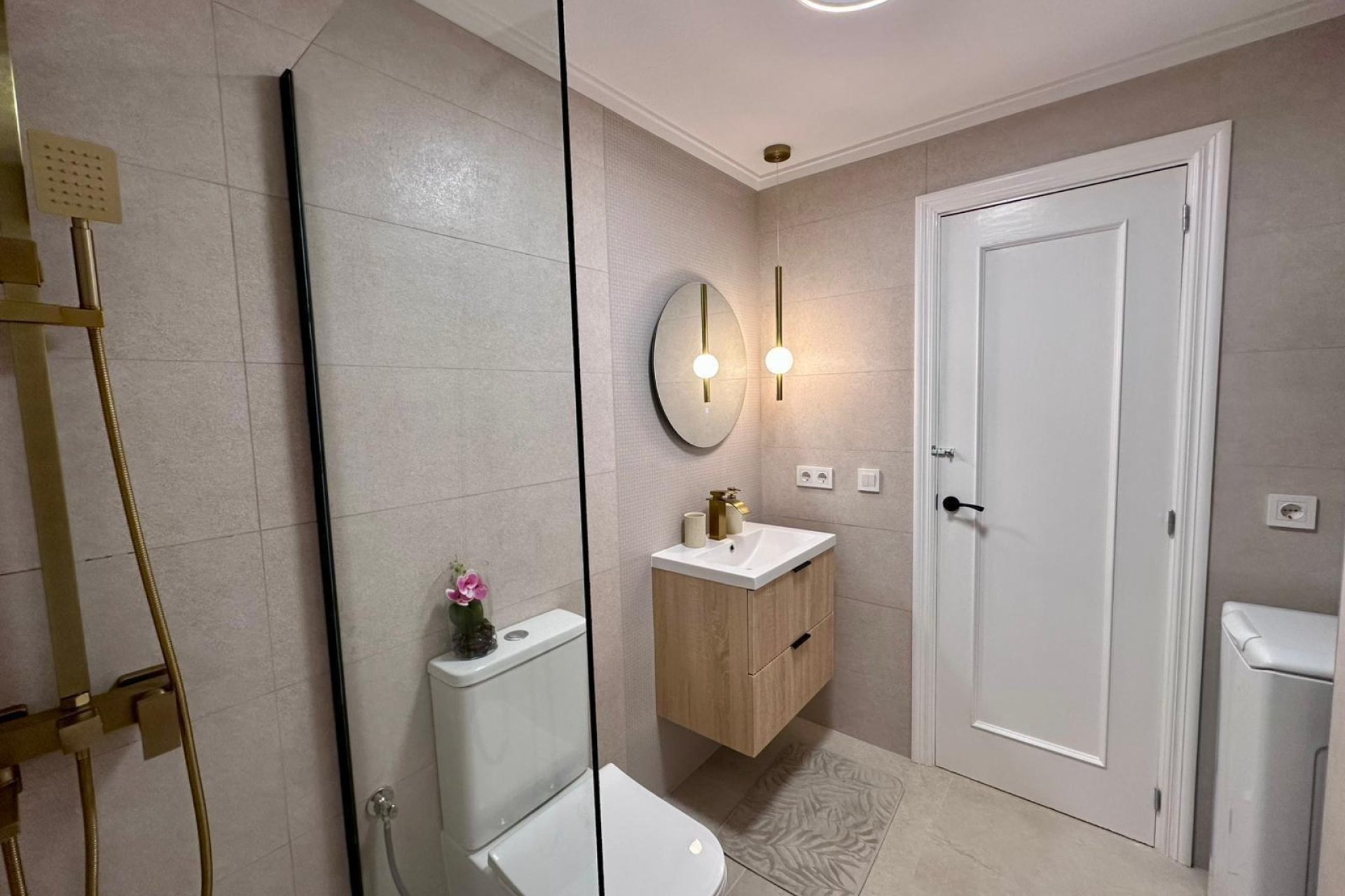 Revente - Apartment -
Torrevieja - Habaneras