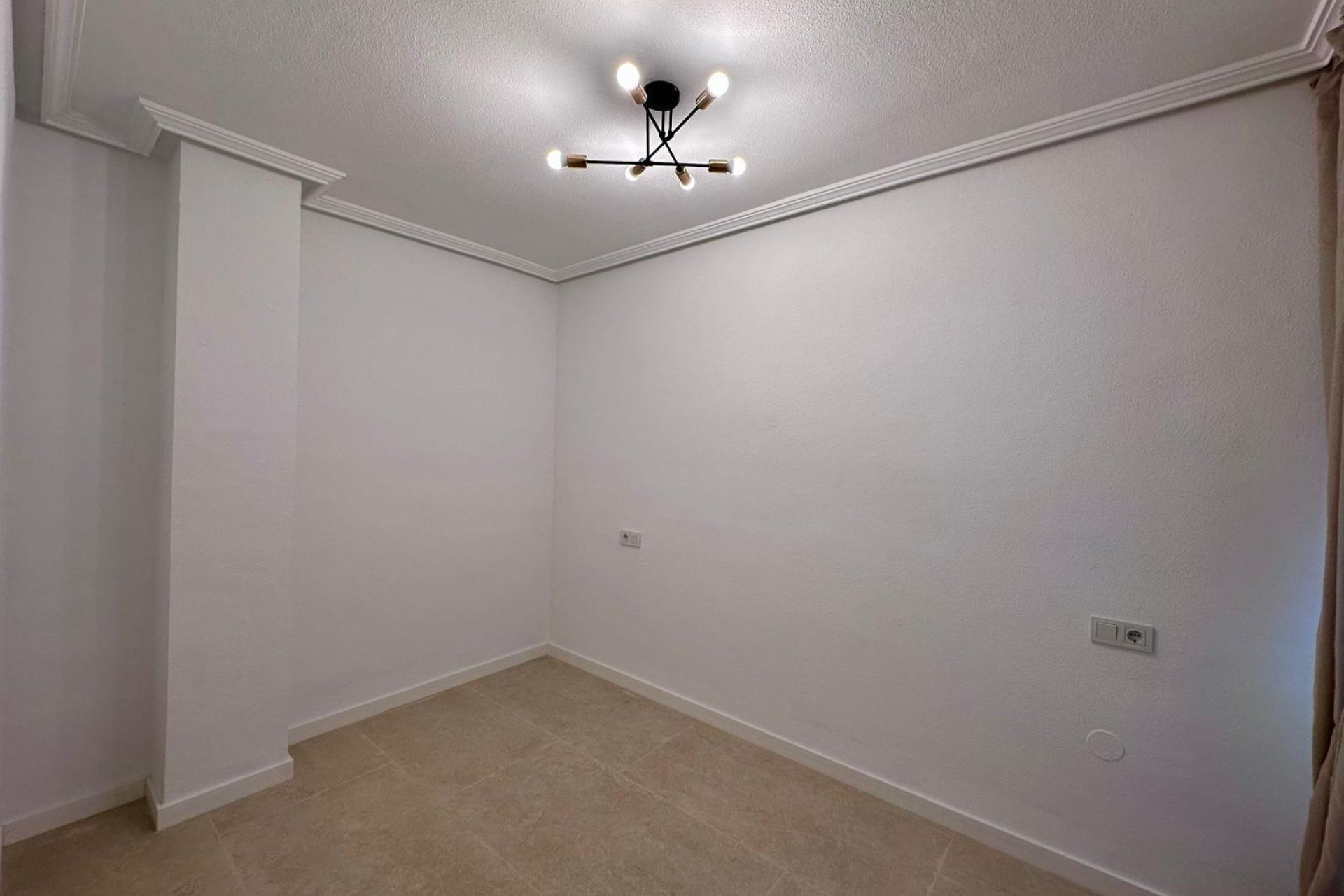 Revente - Apartment -
Torrevieja - Habaneras