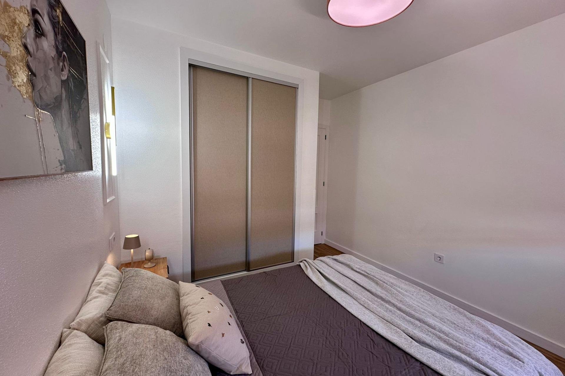 Revente - Apartment -
Torrevieja - Habaneras