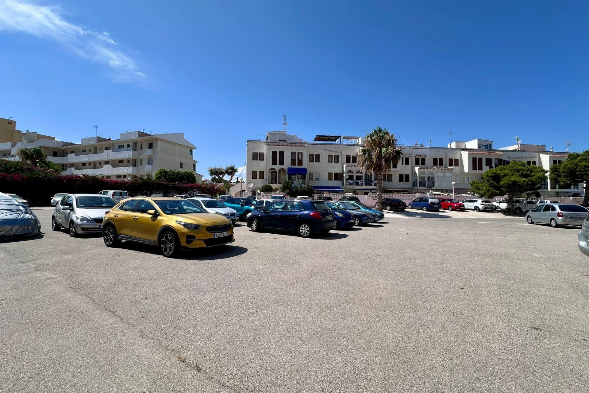 Revente - Apartment -
Torrevieja - Habaneras