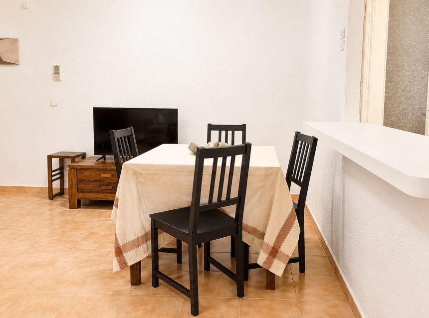 Revente - Apartment -
Torrevieja - Habaneras