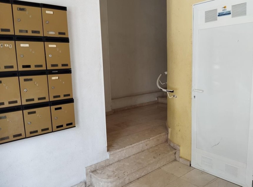 Revente - Apartment -
Torrevieja - Habaneras