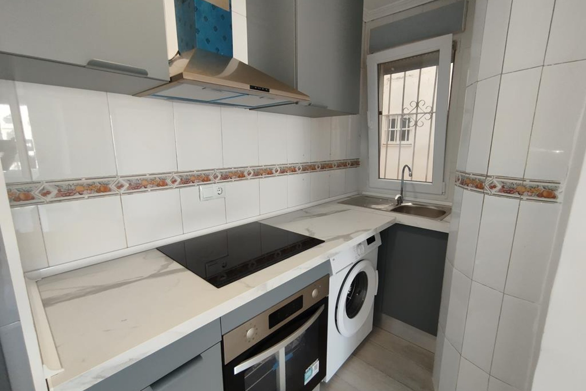Revente - Apartment -
Torrevieja - Habaneras