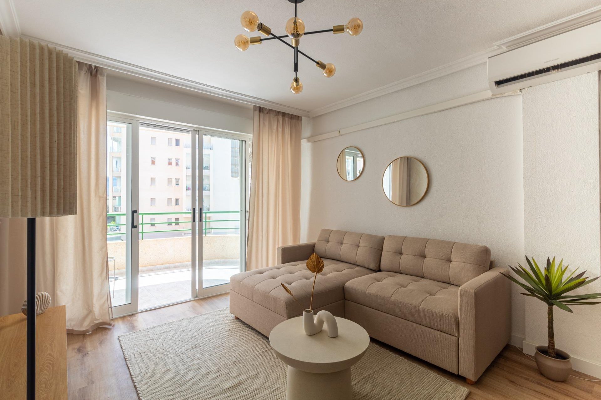 Revente - Apartment -
Torrevieja - La Mata Pueblo