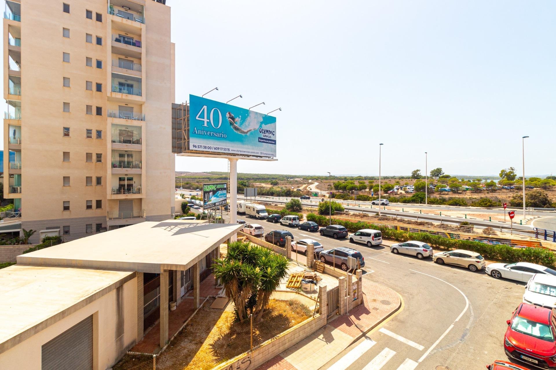 Revente - Apartment -
Torrevieja - La Mata Pueblo