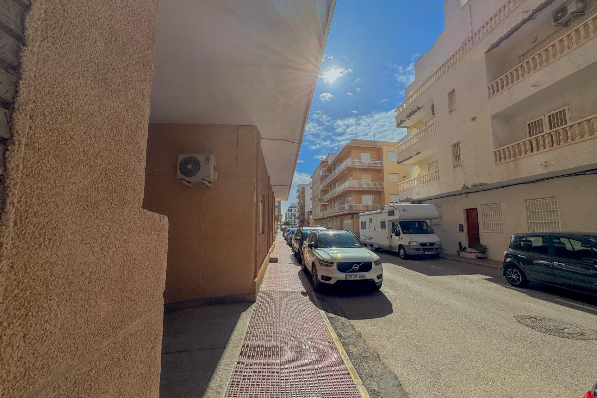 Revente - Apartment -
Torrevieja - La Mata Pueblo