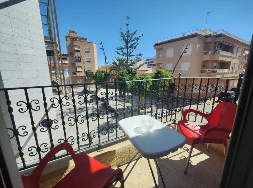 Revente - Apartment -
Torrevieja - La Mata