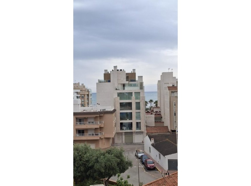 Revente - Apartment -
Torrevieja - La Mata