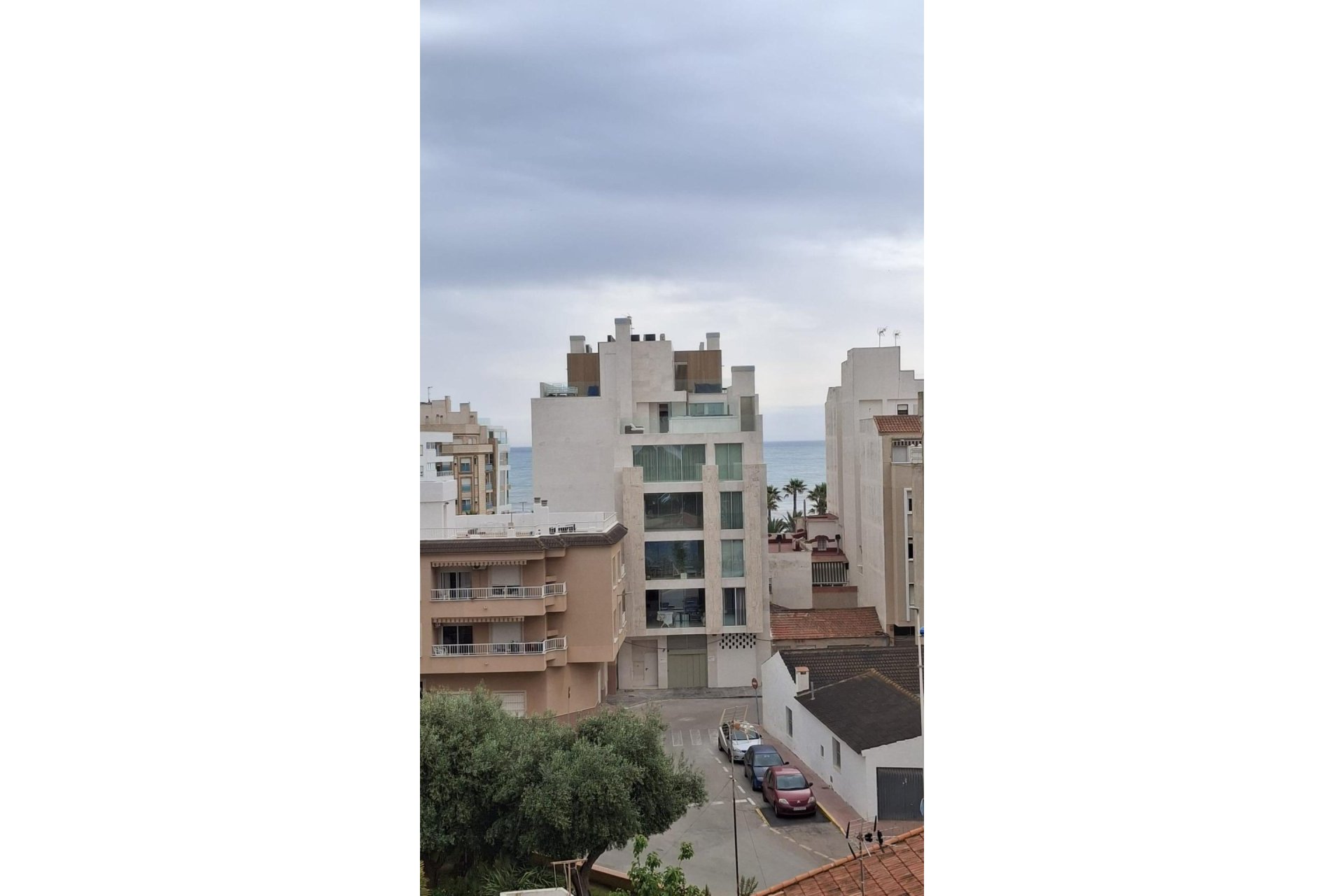 Revente - Apartment -
Torrevieja - La Mata