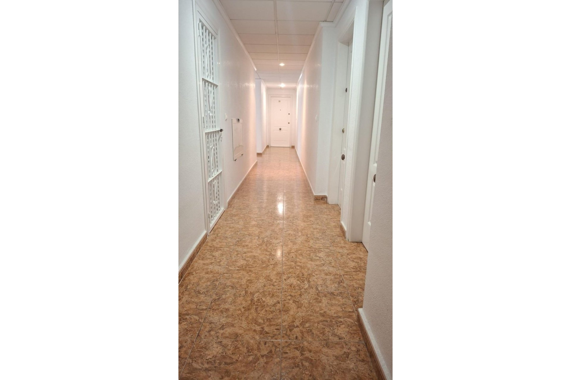 Revente - Apartment -
Torrevieja - La Mata