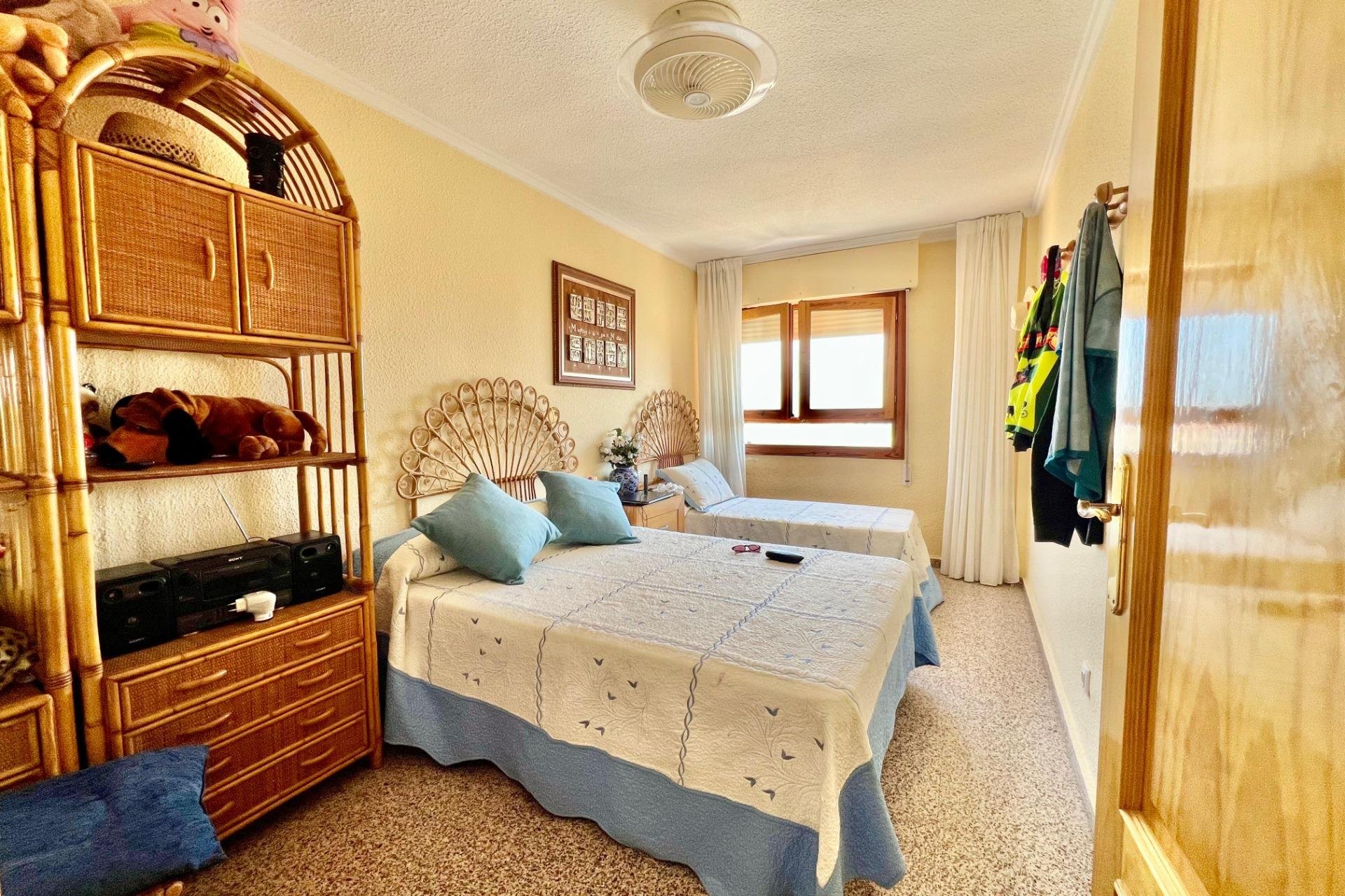 Revente - Apartment -
Torrevieja - La Mata