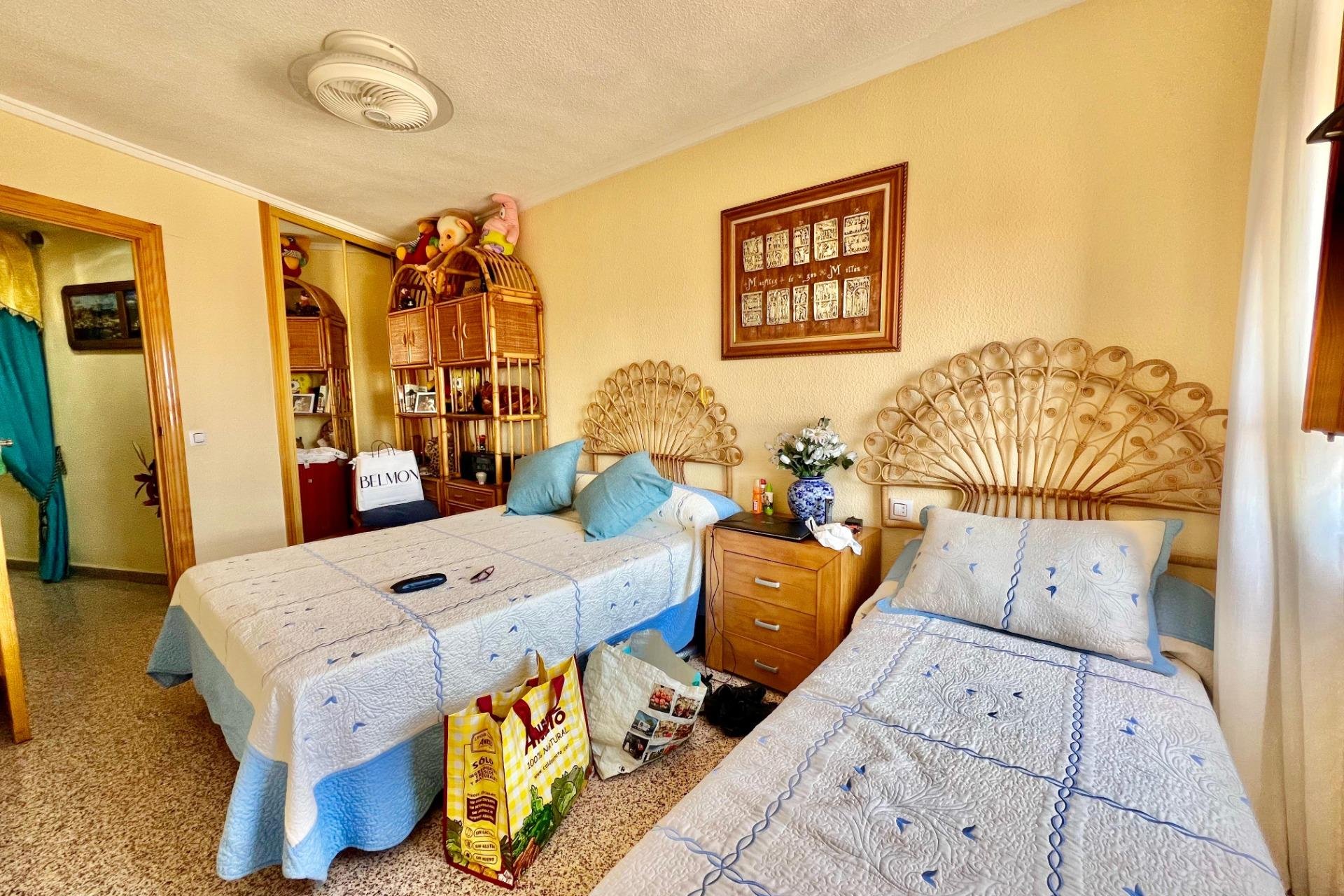 Revente - Apartment -
Torrevieja - La Mata