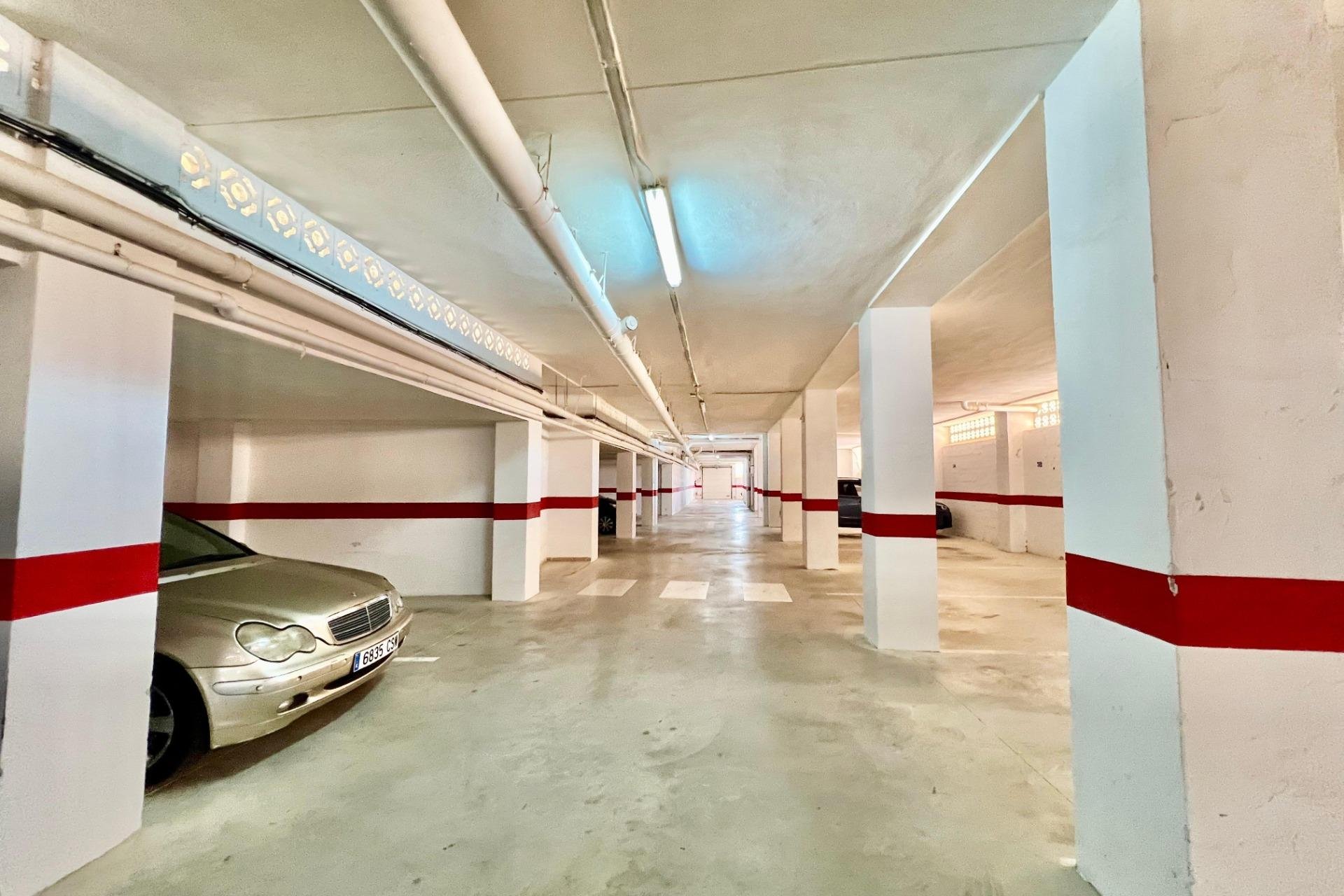 Revente - Apartment -
Torrevieja - La Mata