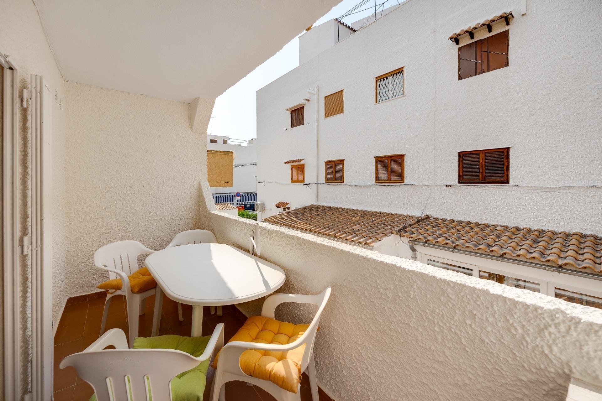 Revente - Apartment -
Torrevieja - La Mata