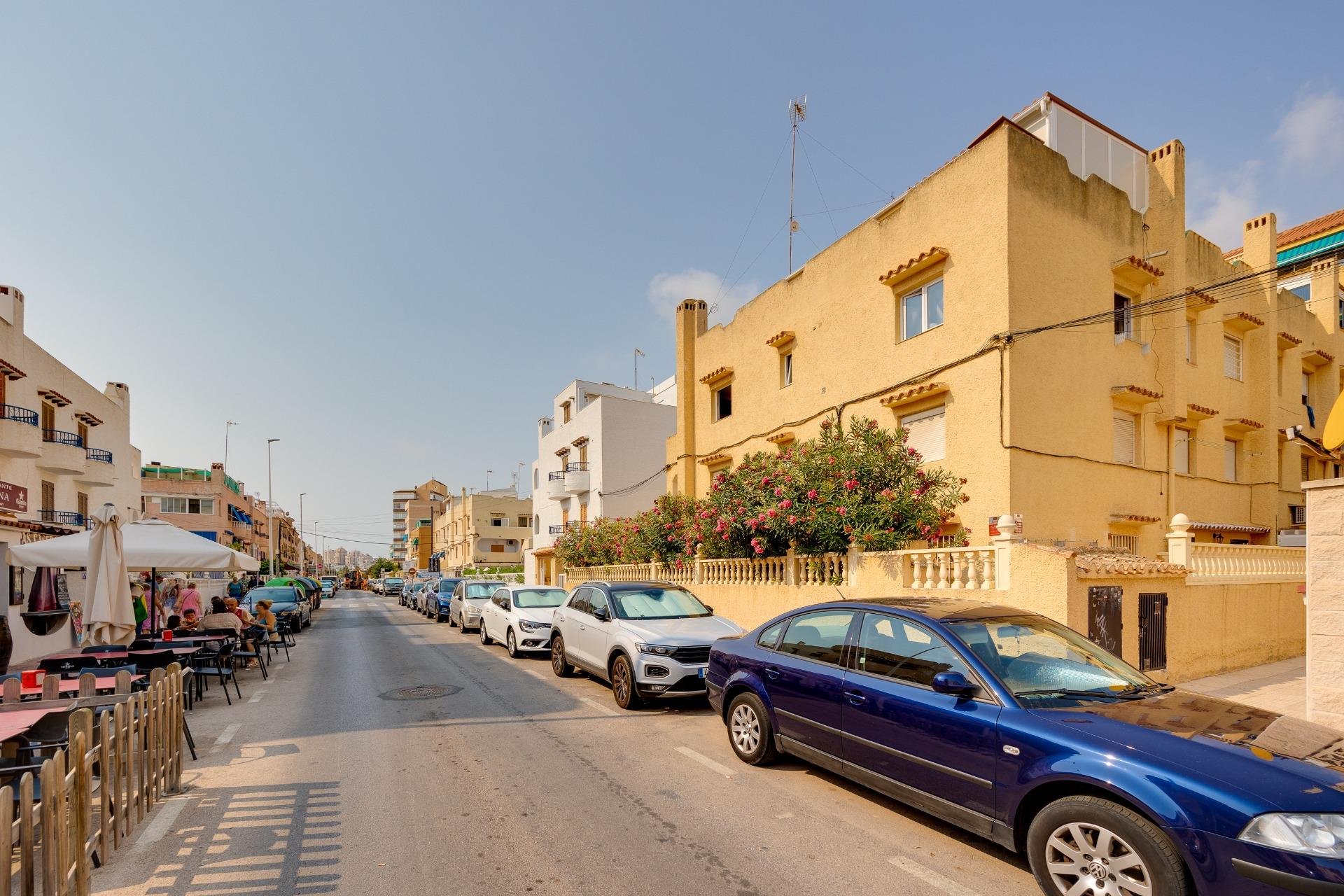 Revente - Apartment -
Torrevieja - La Mata