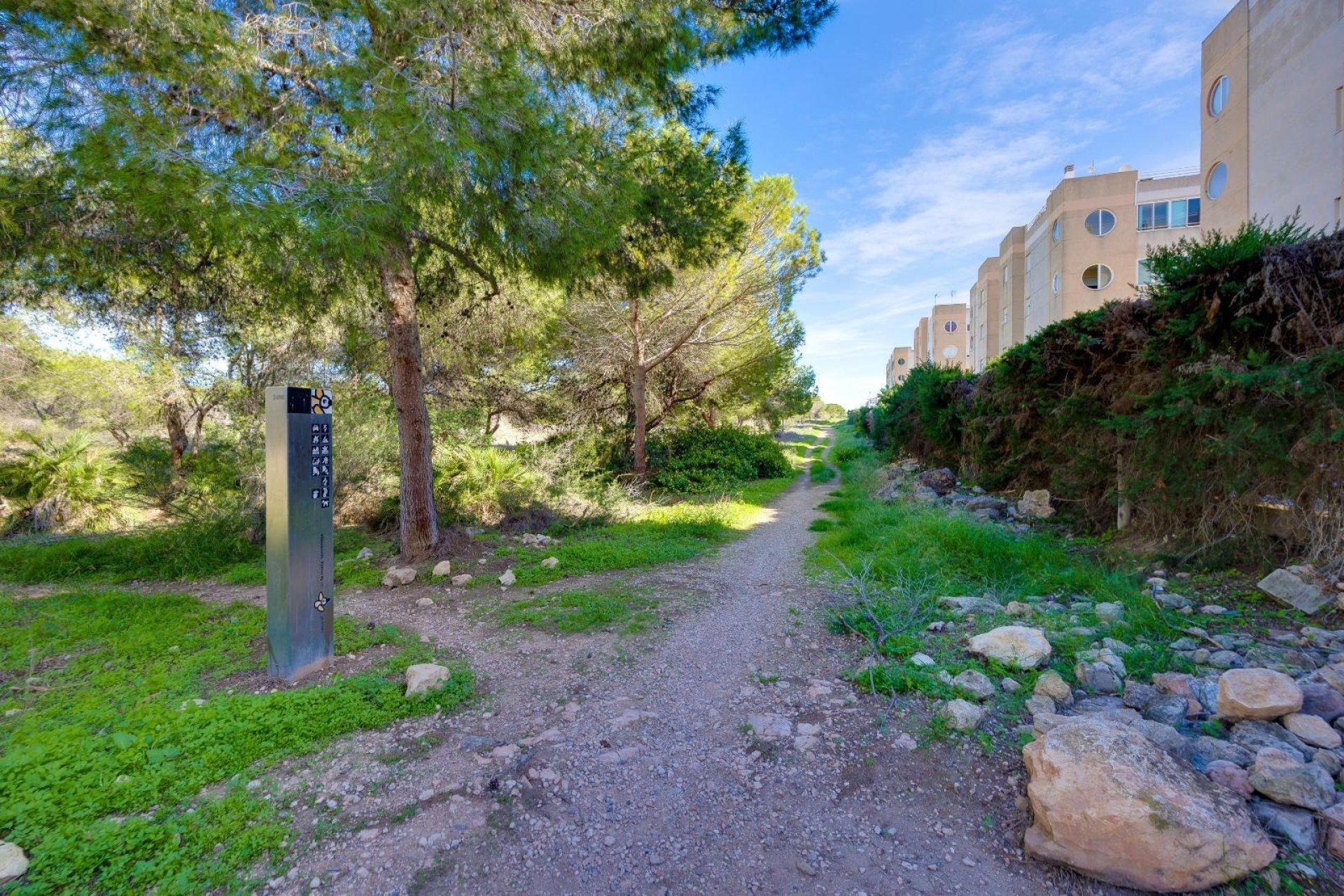 Revente - Apartment -
Torrevieja - La Siesta - El Salado - Torreta