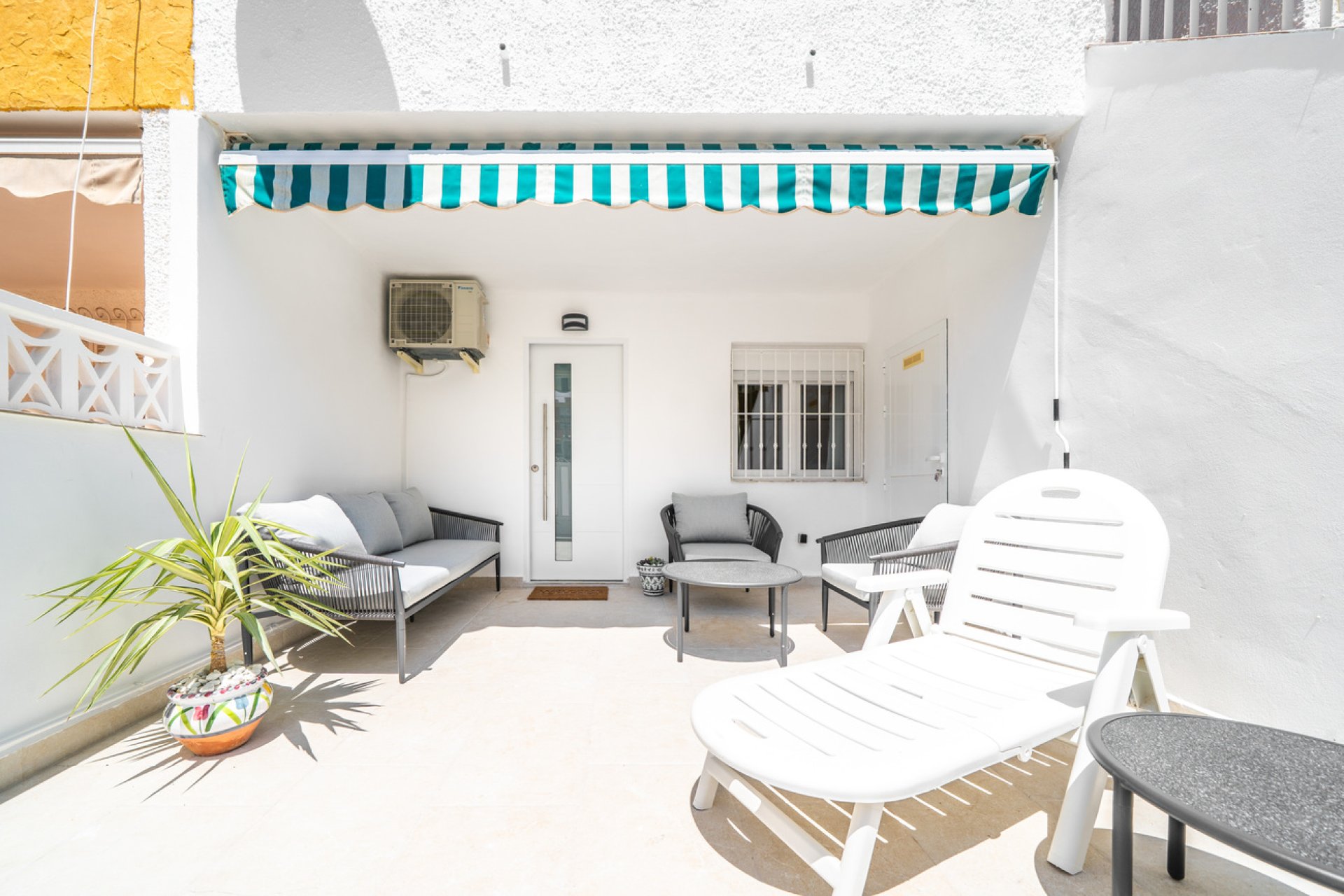 Revente - Apartment -
Torrevieja - La Veleta