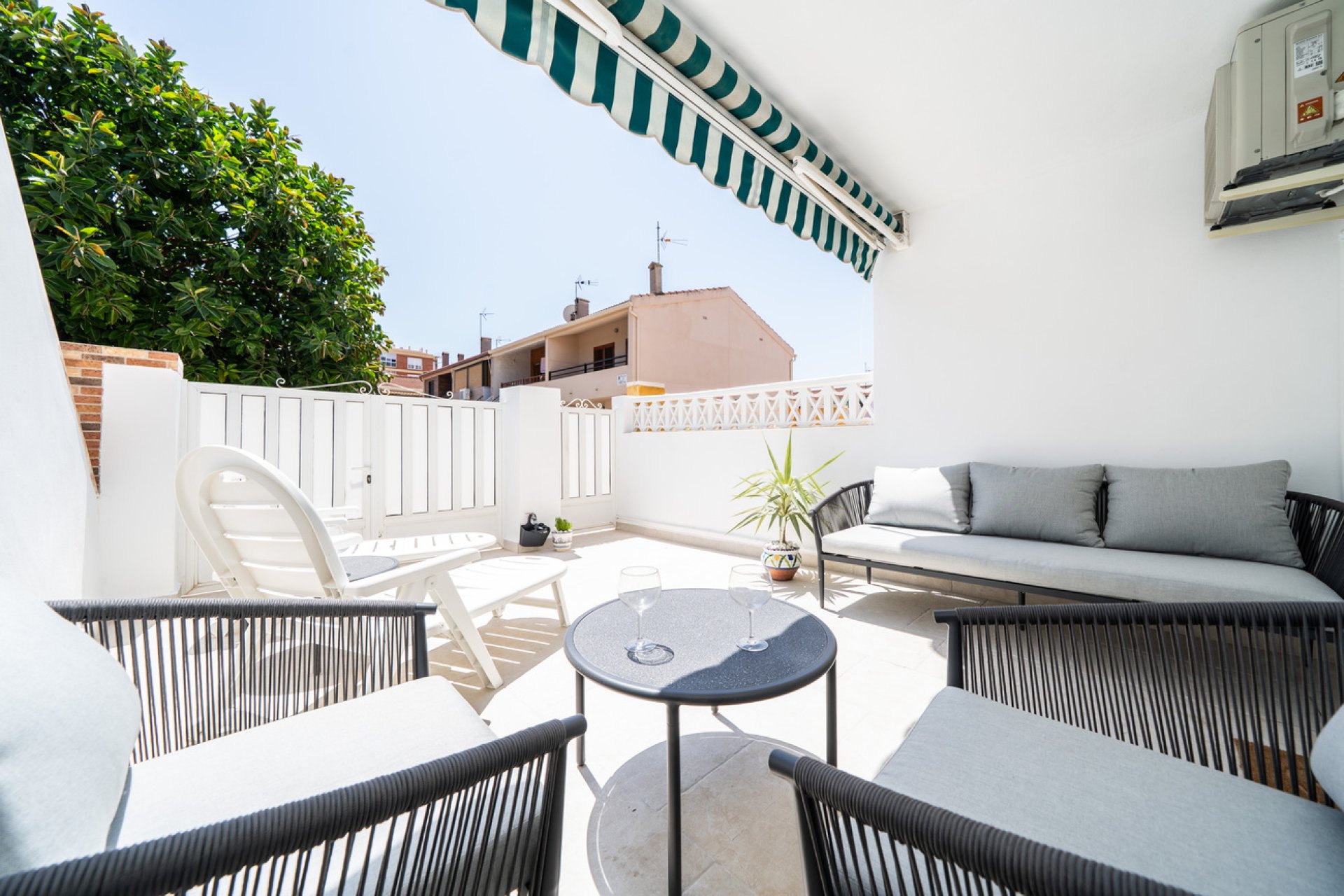 Revente - Apartment -
Torrevieja - La Veleta