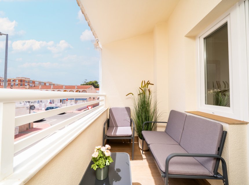Revente - Apartment -
Torrevieja - La Veleta