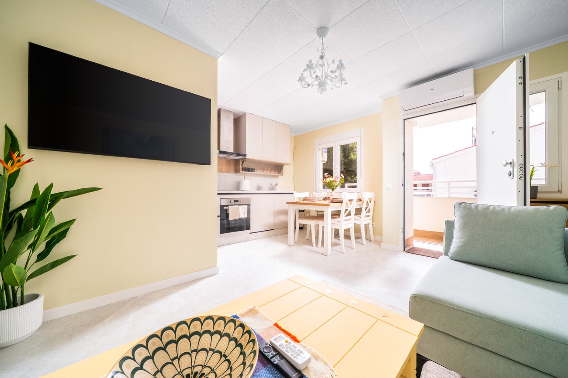 Revente - Apartment -
Torrevieja - La Veleta