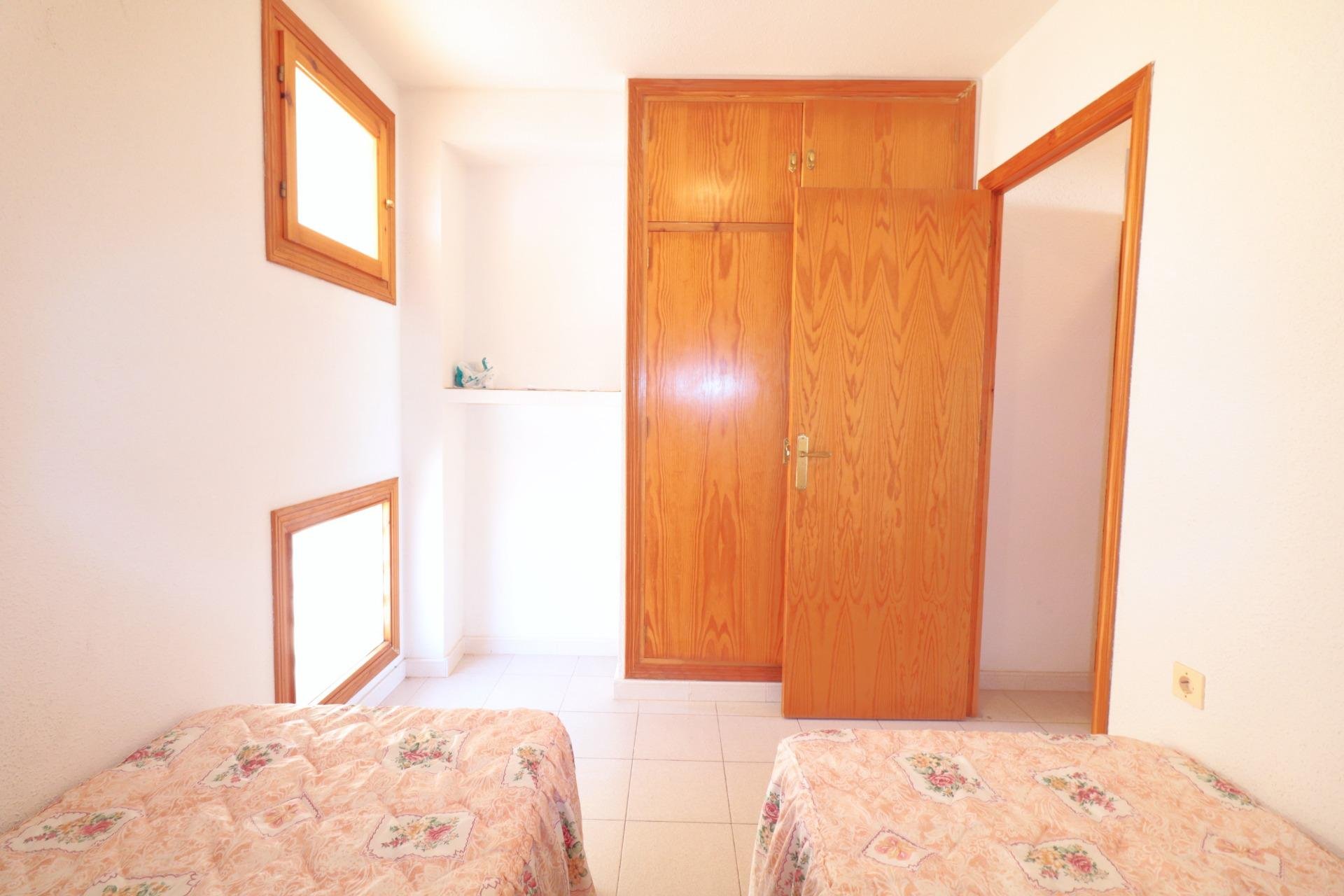 Revente - Apartment -
Torrevieja - La Veleta