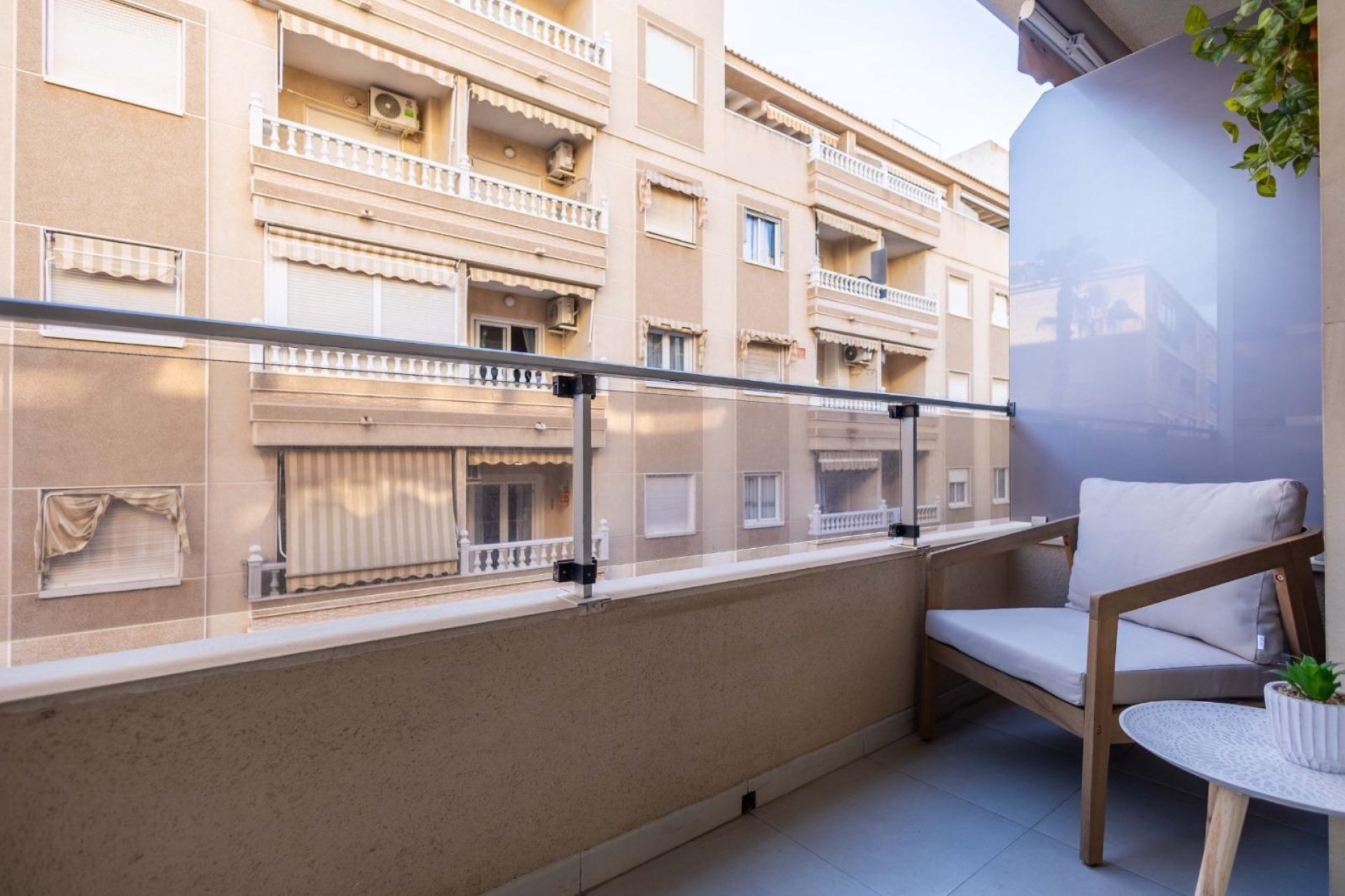 Revente - Apartment -
Torrevieja - Las Calas
