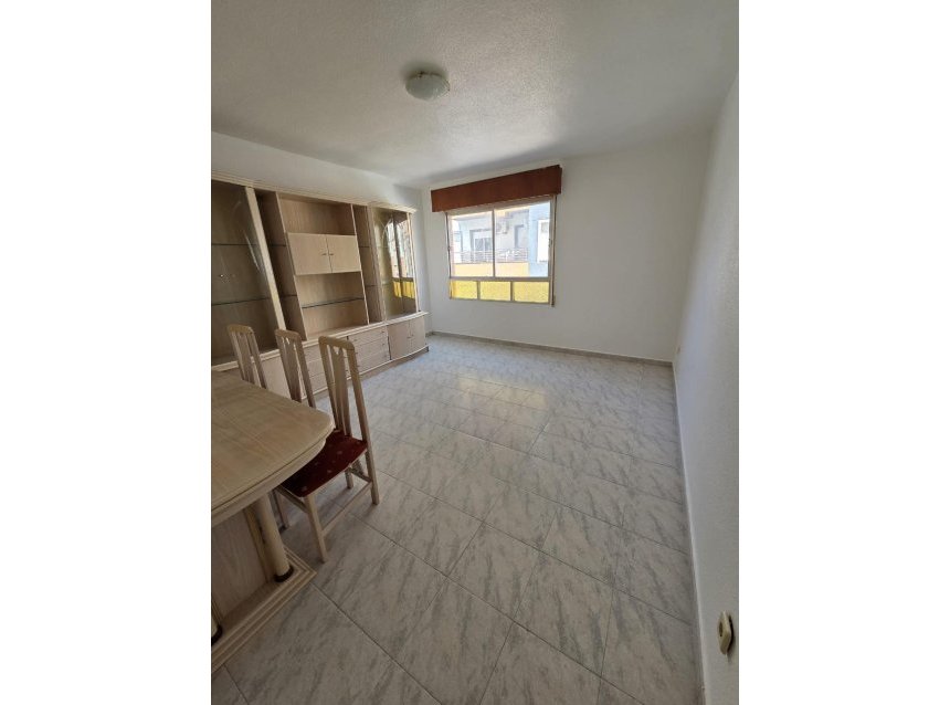 Revente - Apartment -
Torrevieja - Las Piscinas Naturales