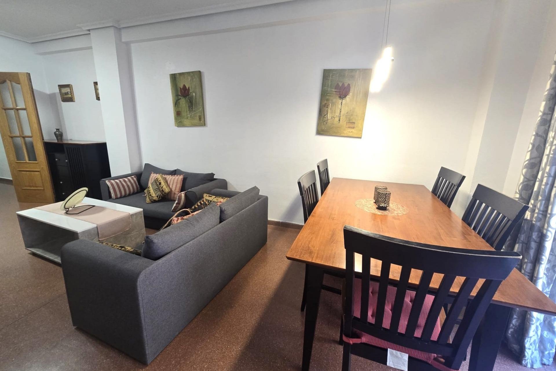 Revente - Apartment -
Torrevieja - Las Piscinas Naturales