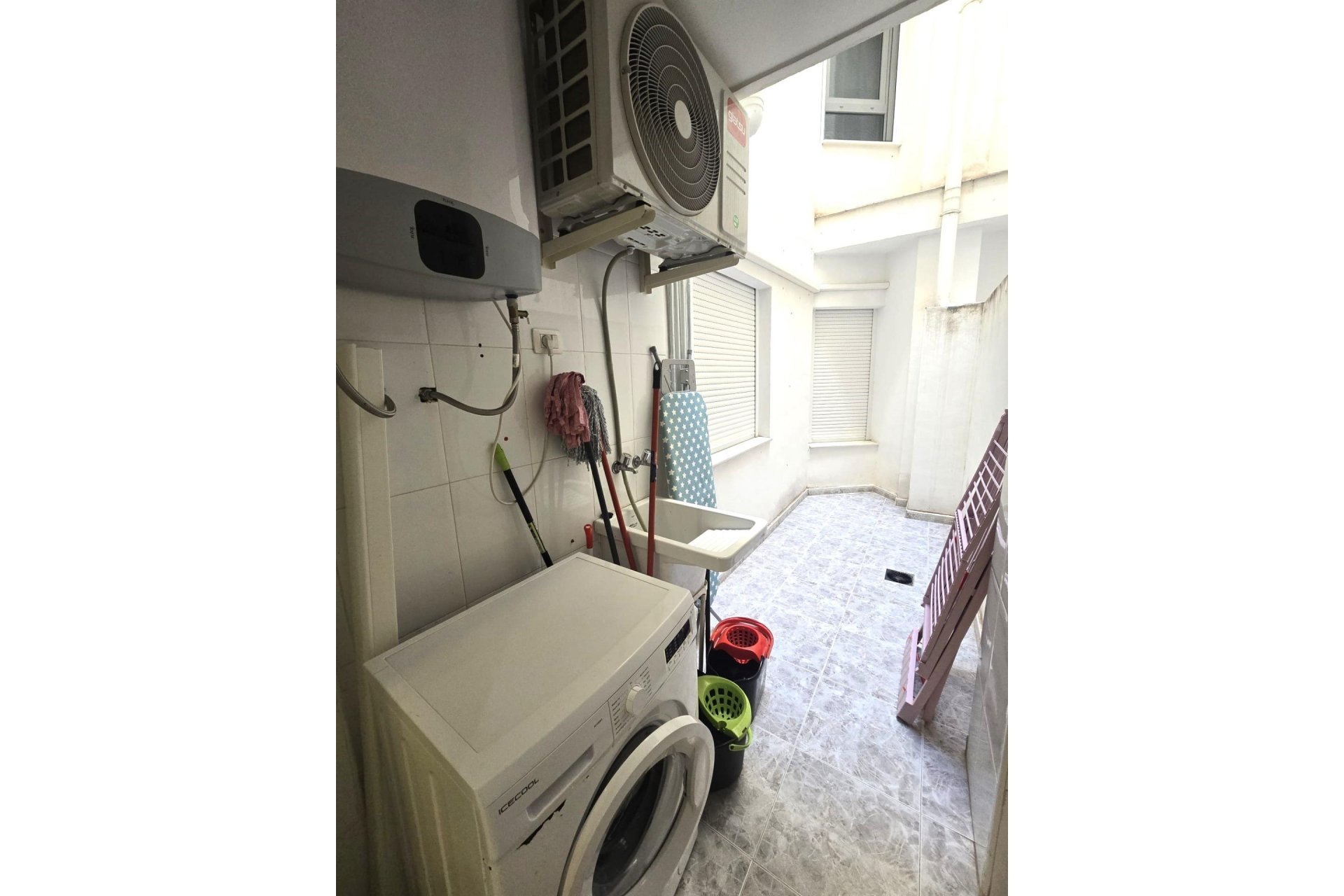 Revente - Apartment -
Torrevieja - Las Piscinas Naturales
