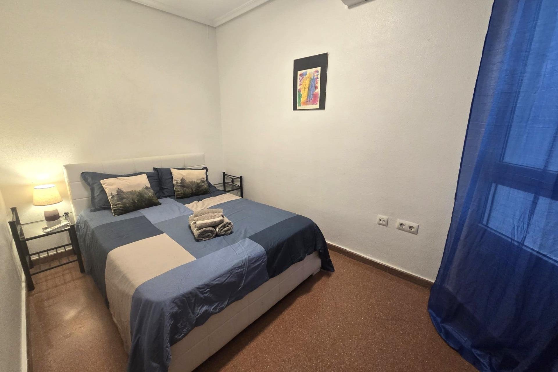 Revente - Apartment -
Torrevieja - Las Piscinas Naturales