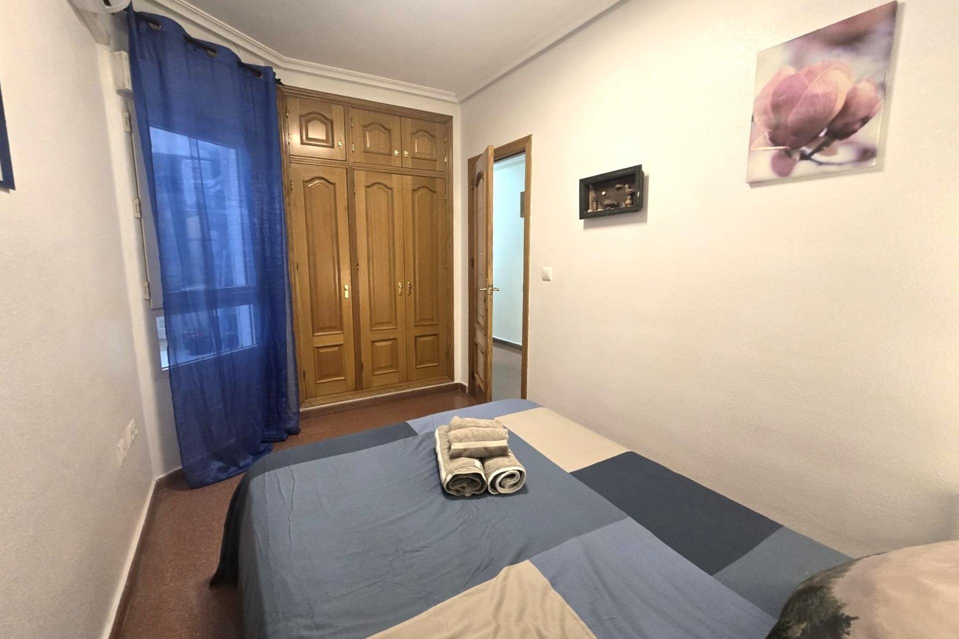 Revente - Apartment -
Torrevieja - Las Piscinas Naturales