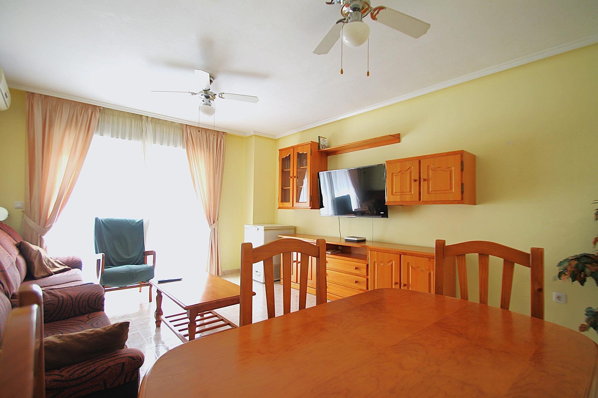 Revente - Apartment -
Torrevieja - Las Piscinas Naturales