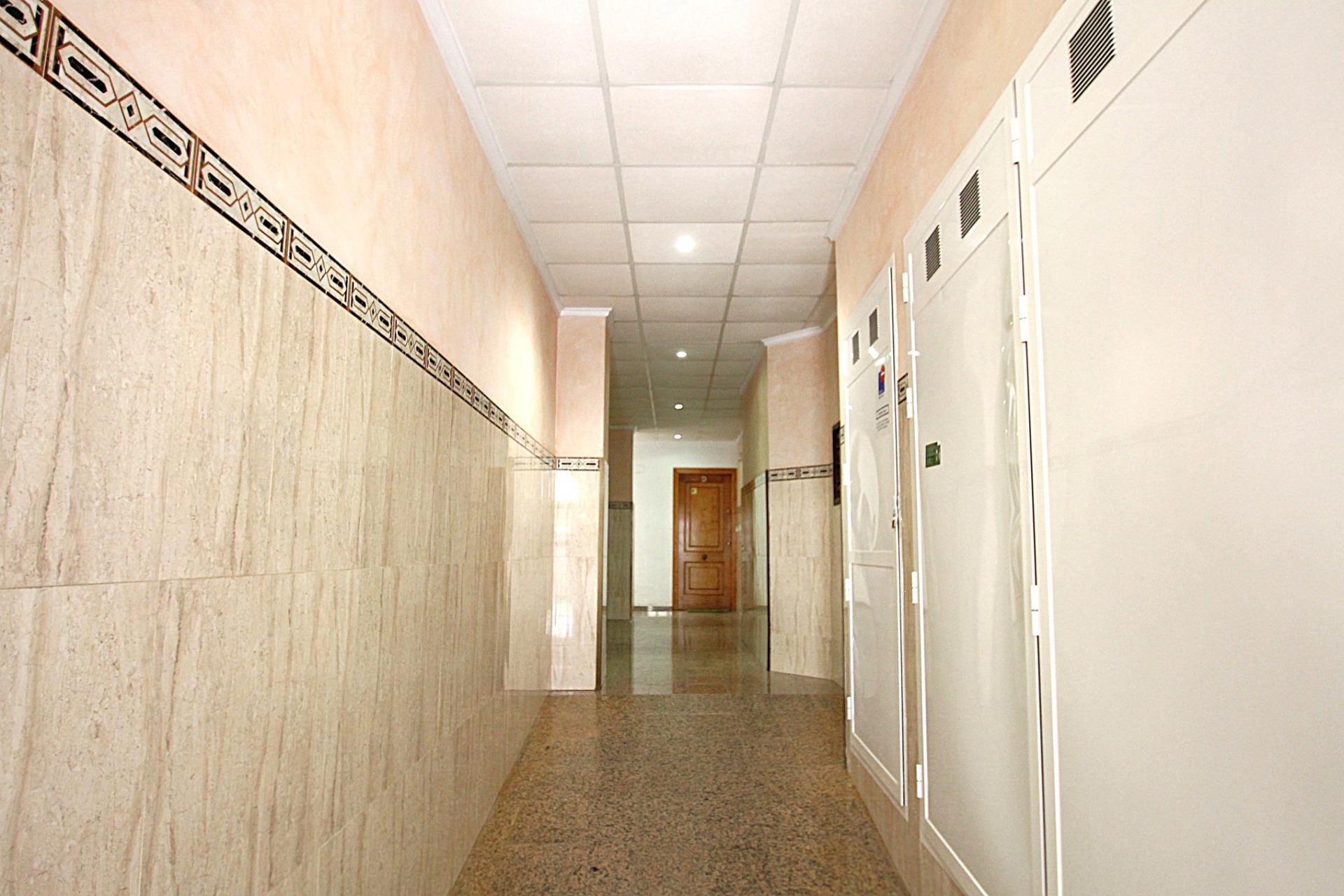 Revente - Apartment -
Torrevieja - Las Piscinas Naturales