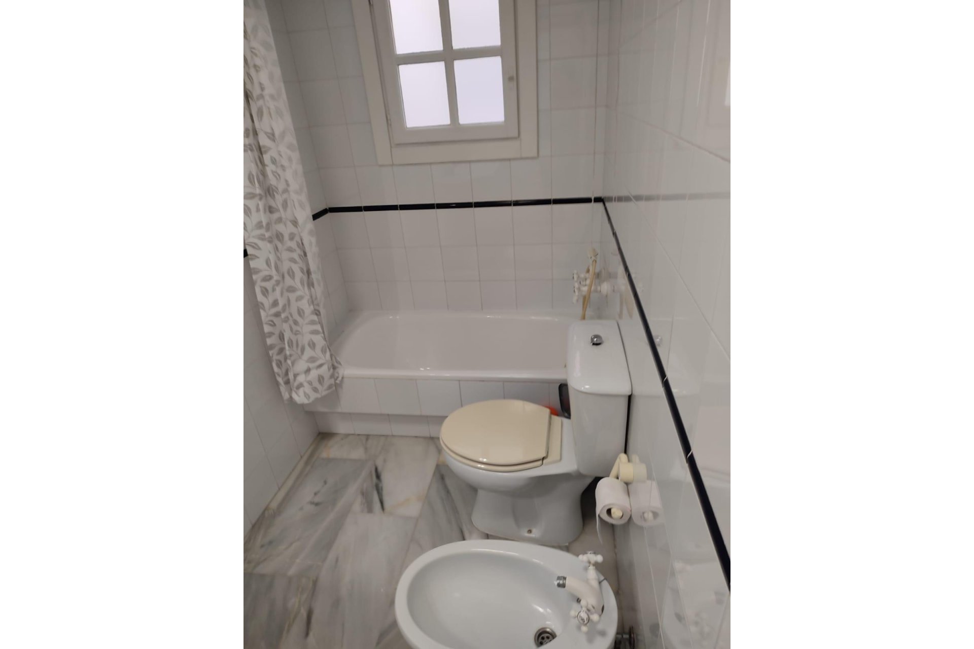 Revente - Apartment -
Torrevieja - Los Frutales