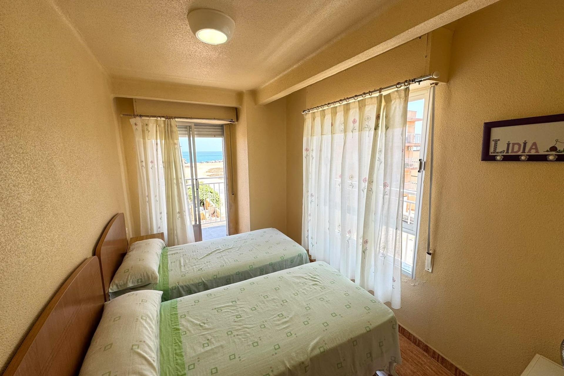 Revente - Apartment -
Torrevieja - Miramar - Torre Del Moro