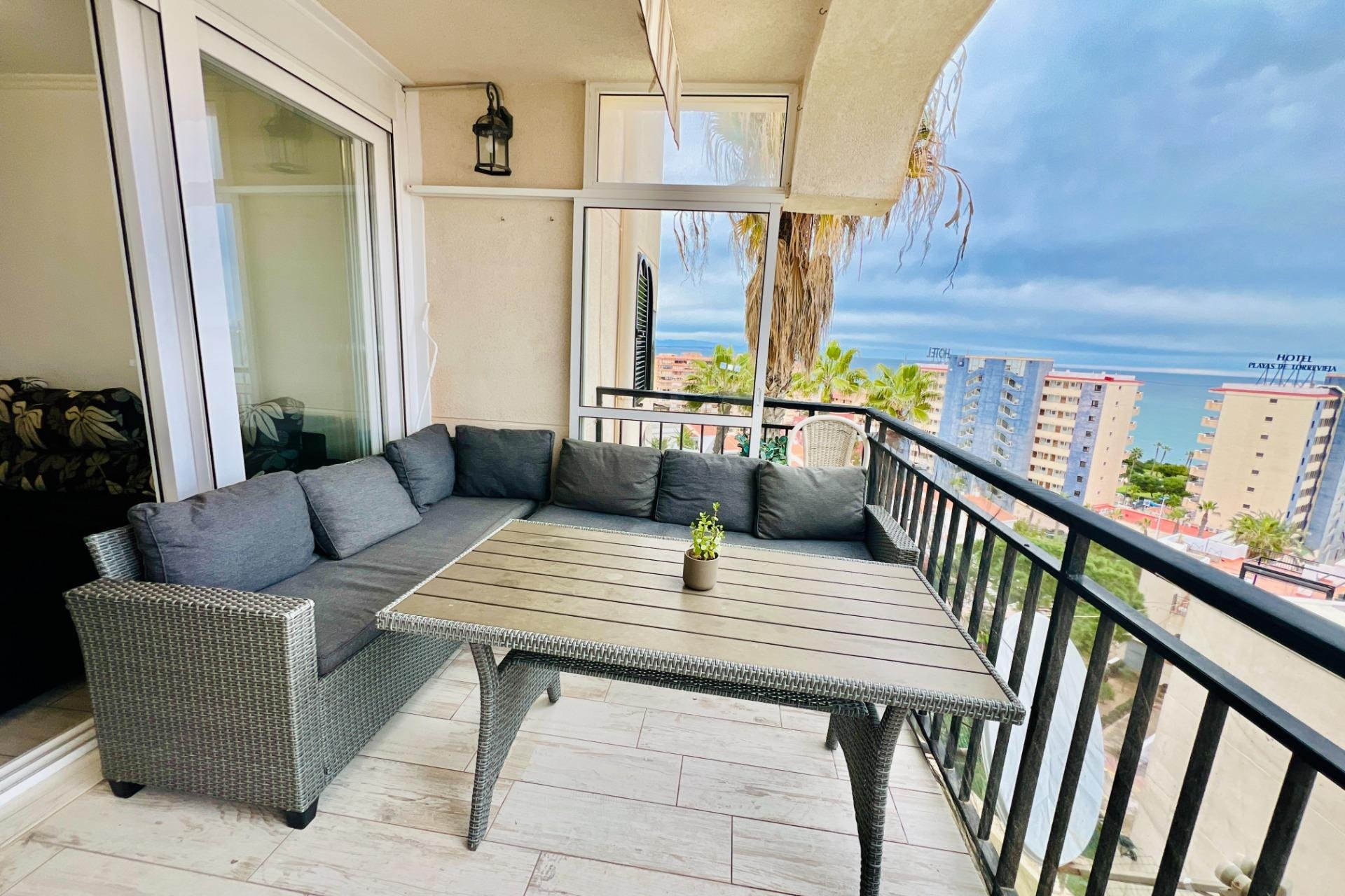 Revente - Apartment -
Torrevieja - Miramar - Torre Del Moro