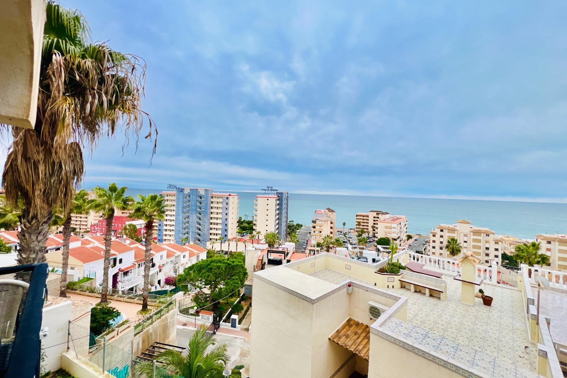 Revente - Apartment -
Torrevieja - Miramar - Torre Del Moro