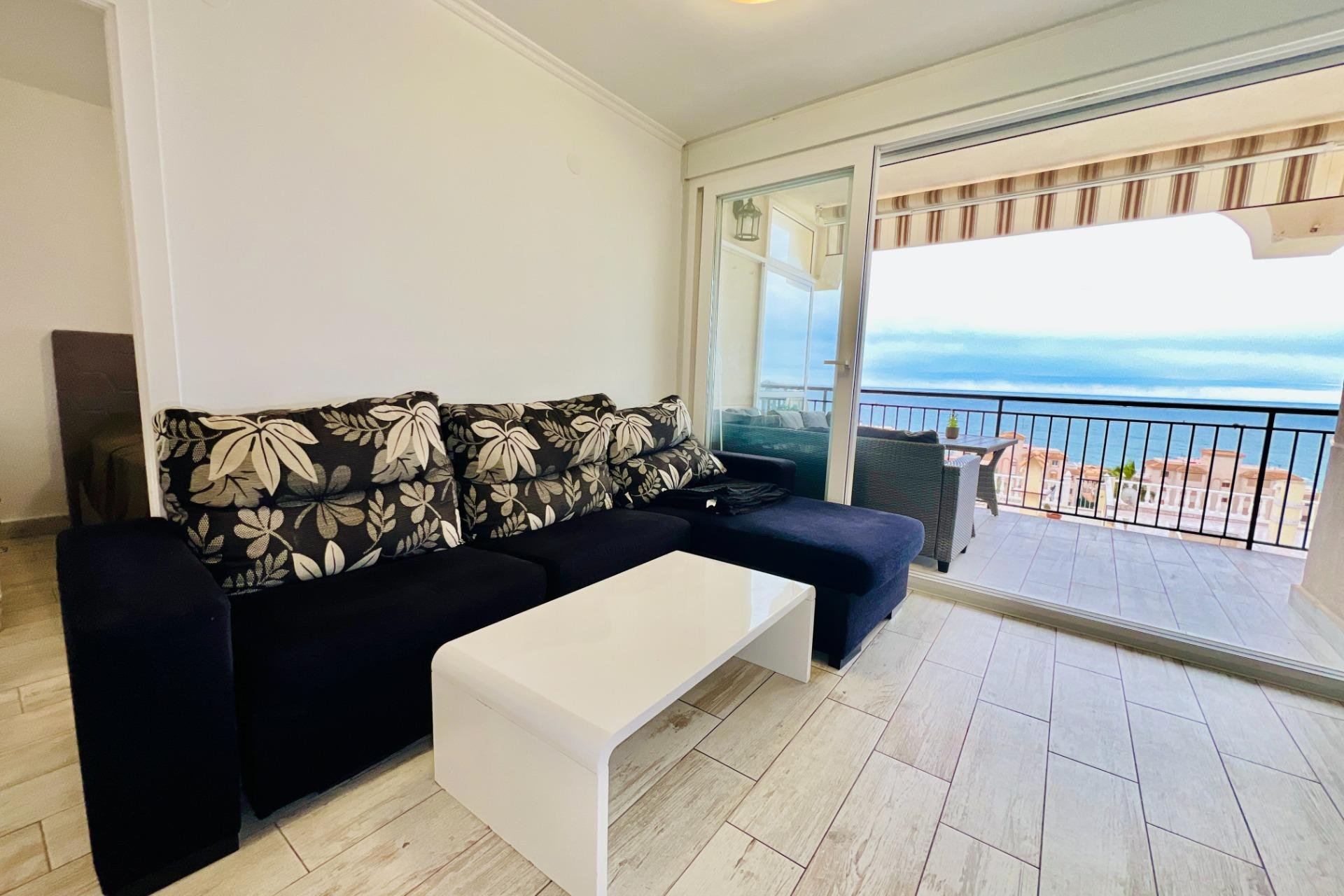 Revente - Apartment -
Torrevieja - Miramar - Torre Del Moro