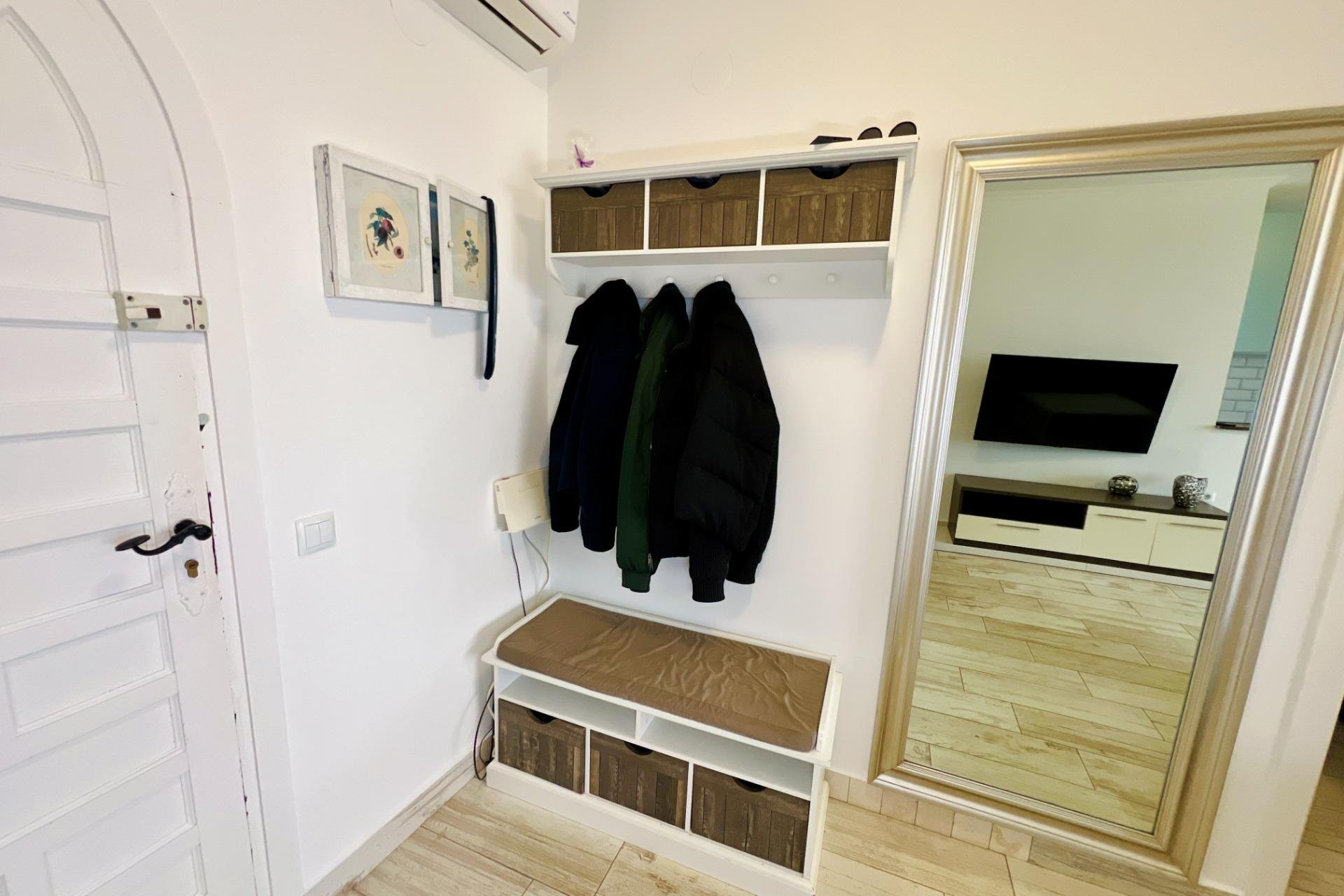 Revente - Apartment -
Torrevieja - Miramar - Torre Del Moro