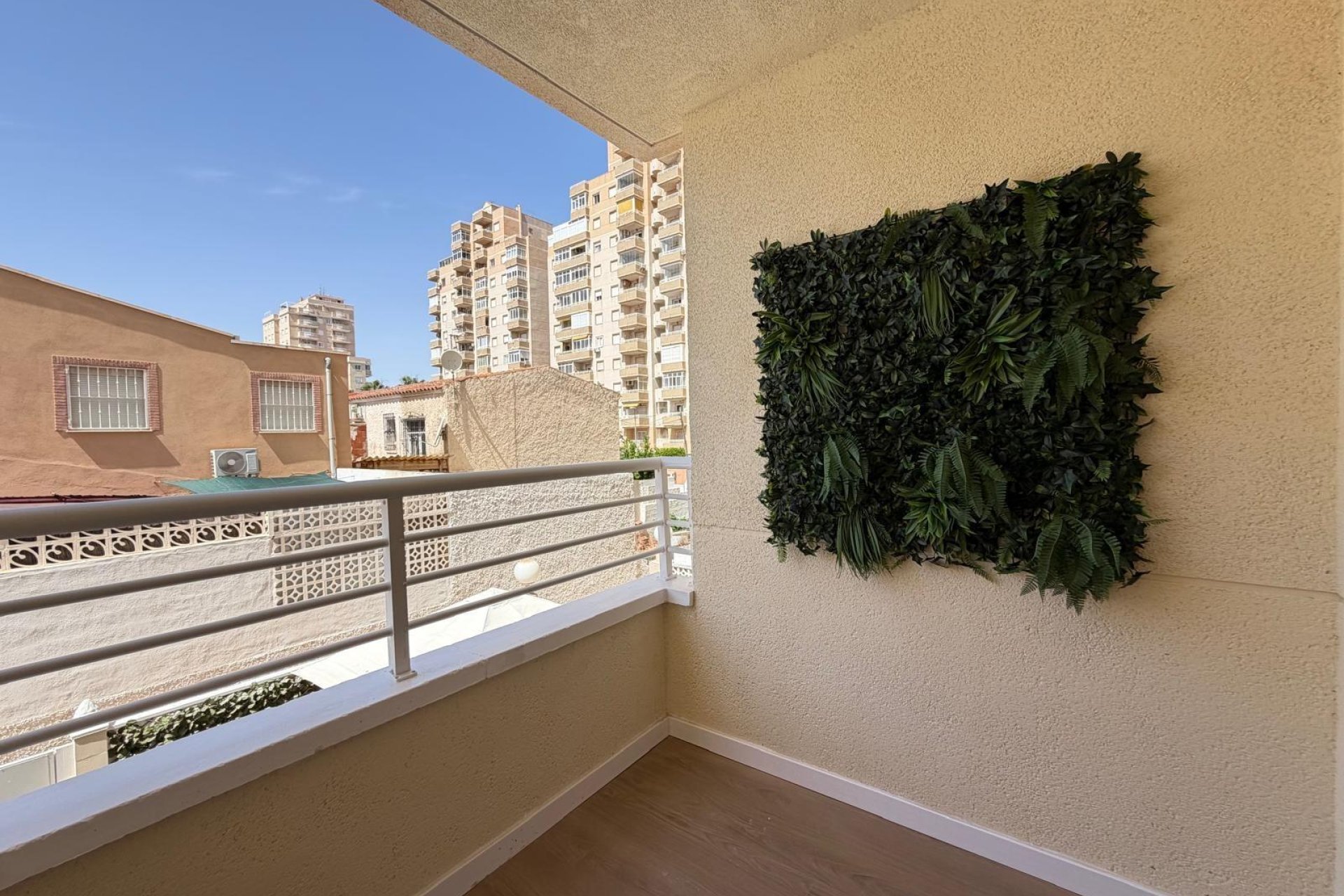 Revente - Apartment -
Torrevieja - Nueva Torrevieja