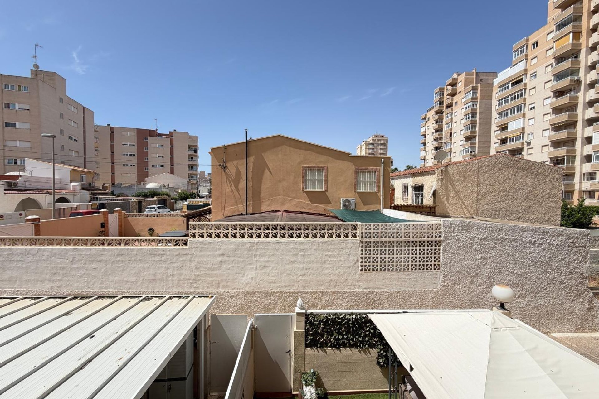 Revente - Apartment -
Torrevieja - Nueva Torrevieja