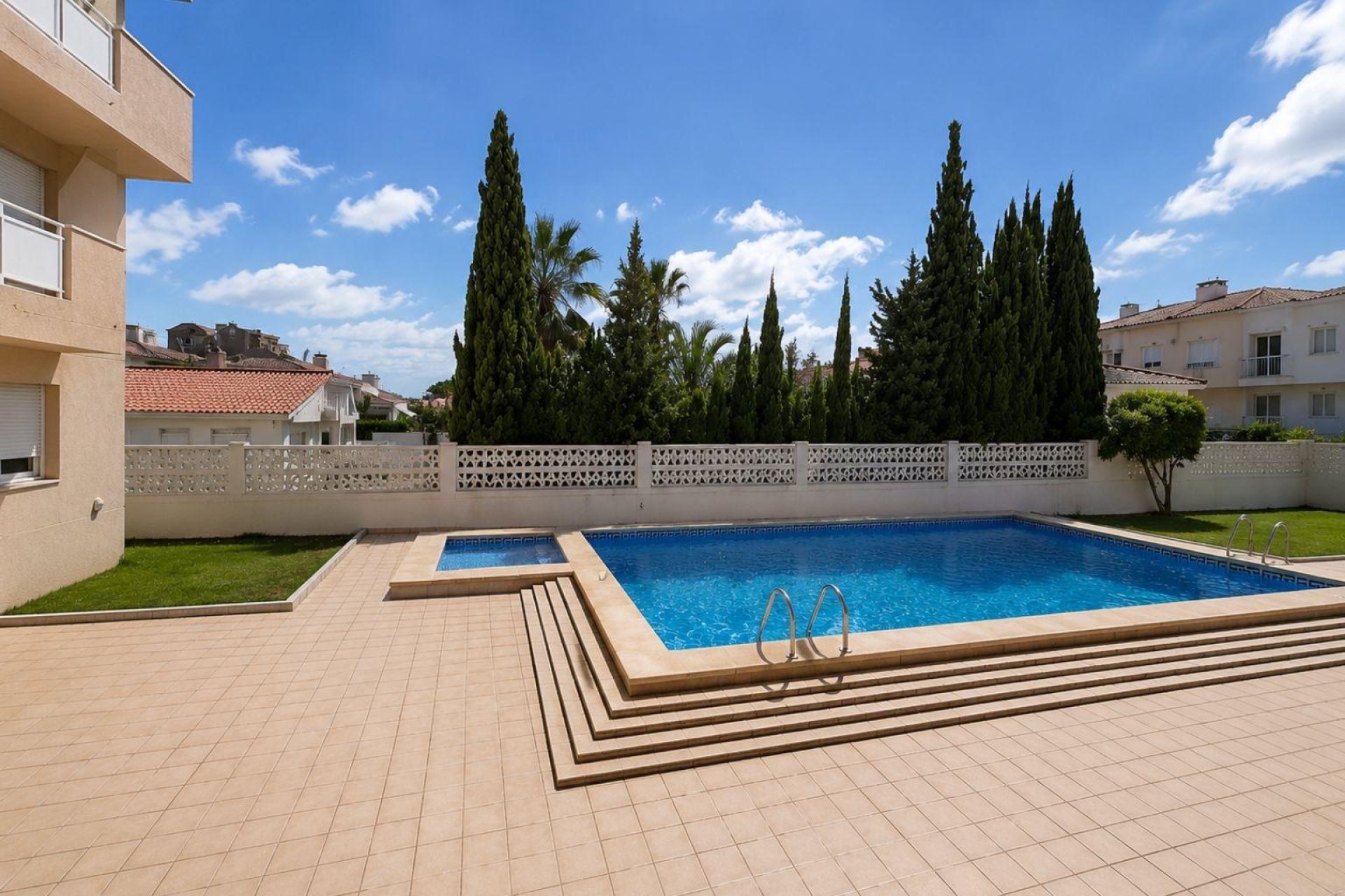 Revente - Apartment -
Torrevieja - Nueva Torrevieja