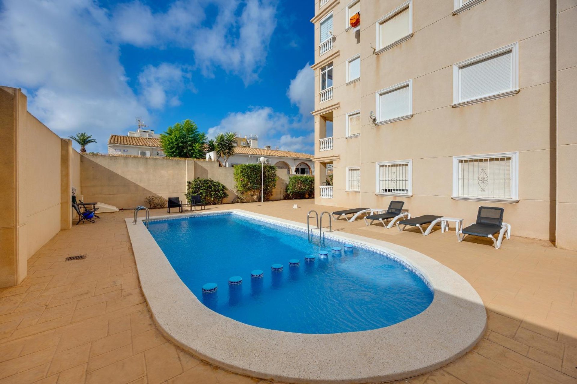Revente - Apartment -
Torrevieja - Nueva Torrevieja