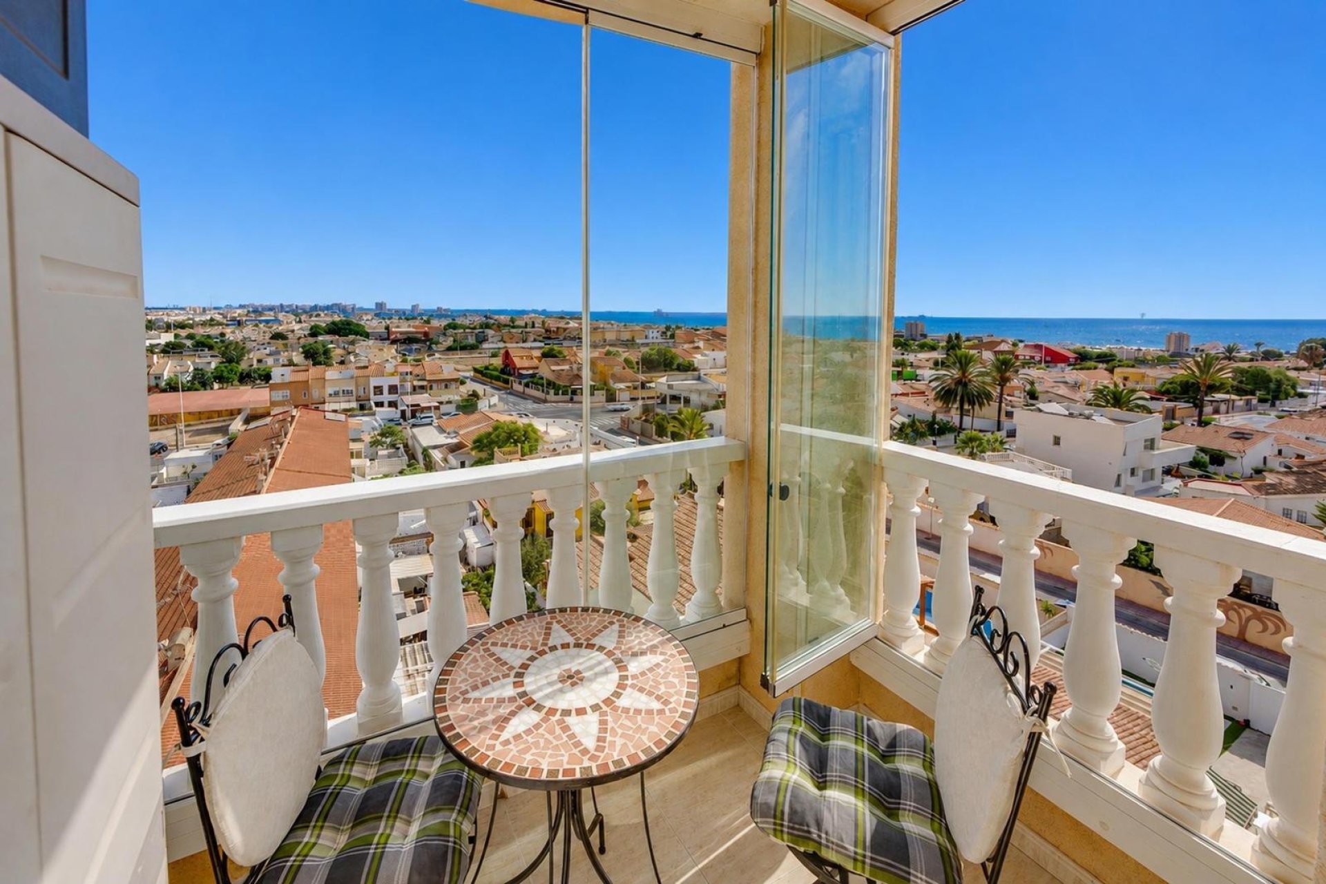 Revente - Apartment -
Torrevieja - Nueva Torrevieja