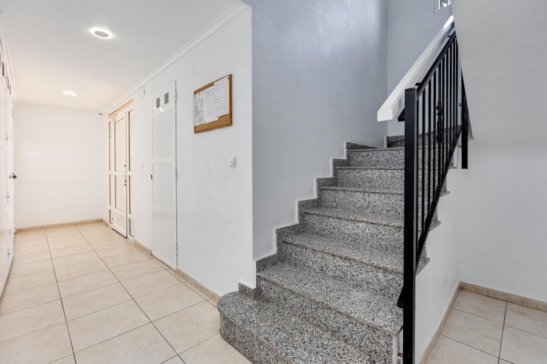 Revente - Apartment -
Torrevieja - Nueva Torrevieja
